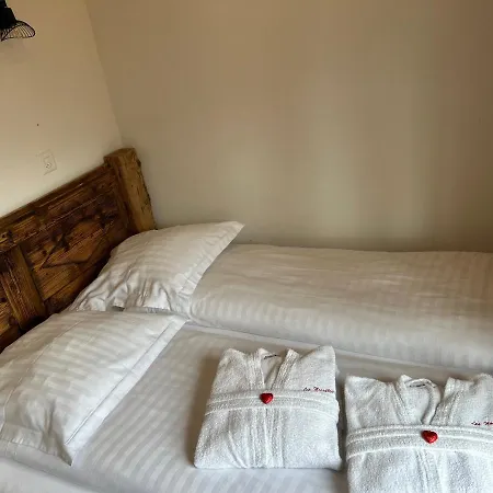 Les Noisetiers D'hotes