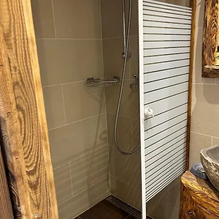 Les Noisetiers D'hotes Leysin