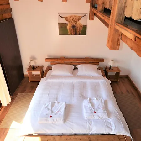 Les Et Roulottes Des Noisetiers Leysin
