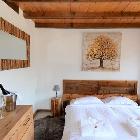 Guest house Les Et Roulottes Des Noisetiers Leysin